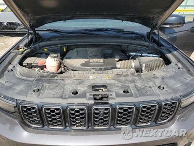 Zdjęcie 12 z 15 samochodu: 2023 JEEP GRAND CHEROKEE L SUMMIT VIN:1C4RJKEG6P8768518 - miniatura