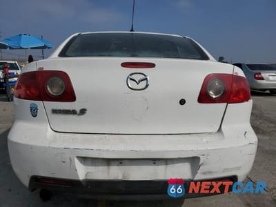 Zdjęcie 6 z 12 samochodu: 2004 MAZDA 3 I VIN:JM1BK12F141165338 - miniatura