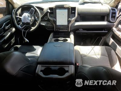 Zdjęcie 8 z 13 samochodu: 2022 RAM 3500 LARAMIE VIN:3C63R3ML5NG279402 - miniatura