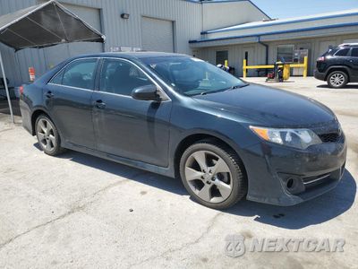 Czwarte zdjęcie samochodu z boku: 2014 TOYOTA CAMRY SE VIN:4T1BK1FK6EU541180 - miniatura