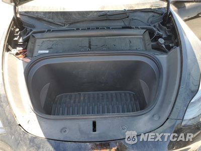 Zdjęcie 12 z 16 samochodu: 2024 TESLA MODEL Y VIN:7SAYGDEE7RA215576 - miniatura