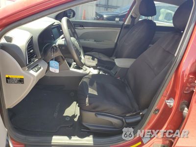 Zdjęcie 7 z 12 samochodu: 2018 HYUNDAI ELANTRA SEL VIN:5NPD84LF4JH341598 - miniatura