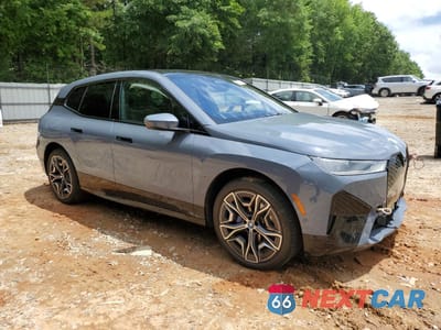 Czwarte zdjęcie samochodu z boku: 2025 BMW IX XDRIVE50 VIN:WB523CF08SCS88209 - miniatura