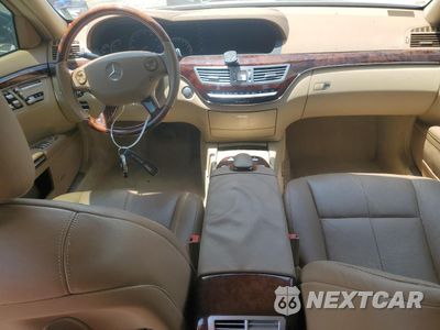 Zdjęcie 8 z 14 samochodu: 2008 MERCEDES-BENZ S 550 4MATIC VIN:WDDNG86X68A221800 - miniatura
