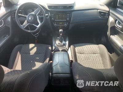 Zdjęcie 8 z 14 samochodu: 2020 NISSAN ROGUE S VIN:5N1AT2MTXLC791180 - miniatura