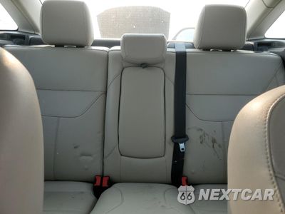 Zdjęcie 10 z 14 samochodu: 2018 FORD FOCUS TITANIUM VIN:1FADP3J22JL280959 - miniatura