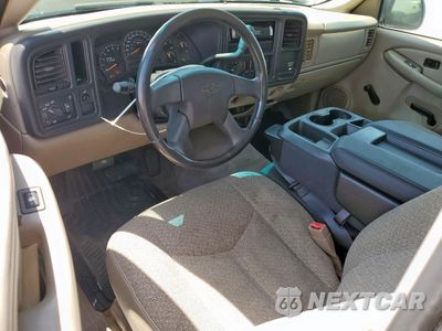 Zdjęcie 8 z 12 samochodu: 2003 CHEVROLET SILVERADO C1500 VIN:1GCEC14X63Z131704 - miniatura