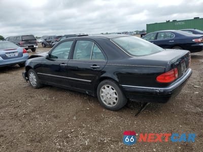 Drugie zdjęcie samochodu z przodu: 1997 MERCEDES-BENZ E 300D VIN:WDBJF20F6VA355273 - miniatura