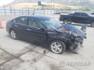 Czwarte zdjęcie samochodu z boku: 2015 NISSAN ALTIMA 2.5 VIN:1N4AL3AP7FN403502 - miniatura