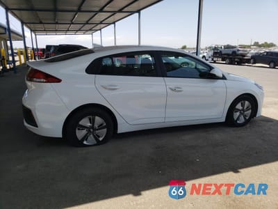 Trzecie zdjęcie samochodu z tyłu: 2022 HYUNDAI IONIQ BLUE VIN:KMHC65LC6NU275365 - miniatura