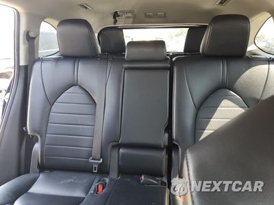 Zdjęcie 10 z 14 samochodu: 2022 TOYOTA HIGHLANDER XLE VIN:5TDHZRBH2NS241787 - miniatura