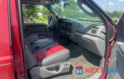 Piąte zdjęcie samochodu w środku: 2003 FORD EXCURSION XLT VIN:1FMSU41P83EC48225 - miniatura