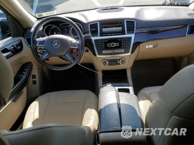 Zdjęcie 8 z 15 samochodu: 2013 MERCEDES-BENZ GL 450 4MATIC VIN:4JGDF7CE4DA120668 - miniatura