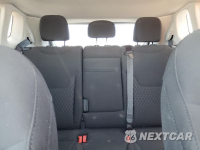Zdjęcie 10 z 13 samochodu: 2018 JEEP COMPASS SPORT VIN:3C4NJCAB4JT408512 - miniatura