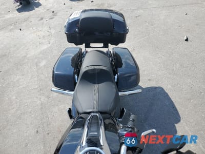 Piąte zdjęcie samochodu w środku: 2024 HARLEY-DAVIDSON FLHX VIN:1HD1KB715RB650919 - miniatura