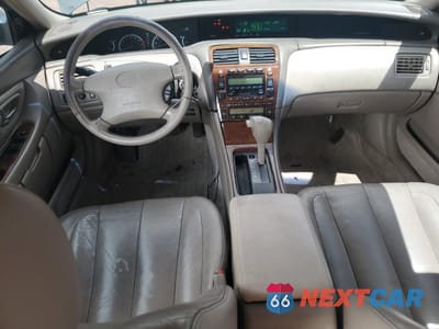 Zdjęcie 8 z 14 samochodu: 2000 TOYOTA AVALON XL VIN:4T1BF28B4YU108811 - miniatura
