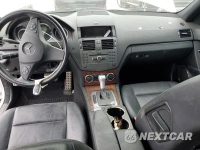 Zdjęcie 8 z 13 samochodu: 2010 MERCEDES-BENZ C 300 4MATIC VIN:WDDGF8BB5AF367345 - miniatura