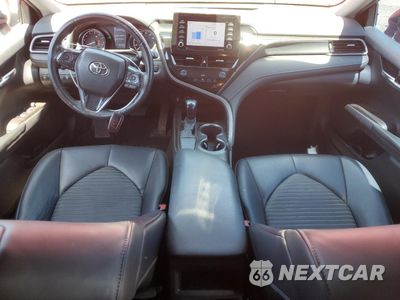 Zdjęcie 8 z 14 samochodu: 2021 TOYOTA CAMRY SE VIN:4T1T11AK0MU441931 - miniatura