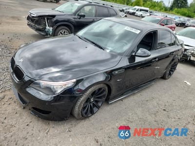 2010 BMW M5 WBSNB9C50AC043256 - główne zdjęcie licytacji z USA - miniatura