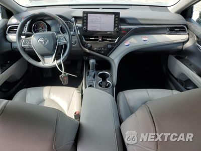 Zdjęcie 8 z 13 samochodu: 2021 TOYOTA CAMRY XLE VIN:4T1F11AK0MU481648 - miniatura
