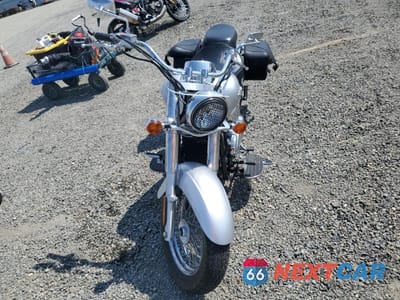Drugie zdjęcie samochodu z przodu: 2006 KAWASAKI VN900 B VIN:JKAVN2B196A007762 - miniatura