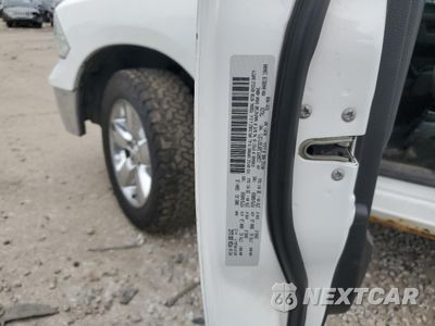 Zdjęcie 12 z 12 samochodu: 2015 RAM 1500 SLT VIN:1C6RR7LG8FS671371 - miniatura