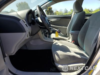 Zdjęcie 7 z 12 samochodu: 2012 TOYOTA COROLLA BASE VIN:2T1BU4EE6CC806881 - miniatura