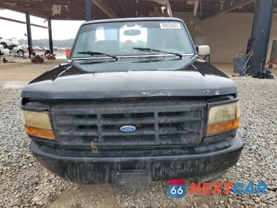 Piąte zdjęcie samochodu w środku: 1992 FORD F150 VIN:1FTCF15Y1NKA53916 - miniatura