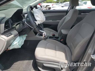 Zdjęcie 7 z 16 samochodu: 2019 HYUNDAI ELANTRA SEL VIN:KMHD84LF5KU744315 - miniatura