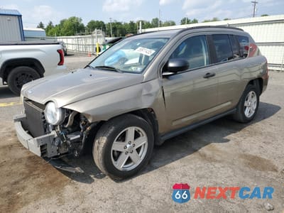 2007 JEEP COMPASS 1J8FF47W17D213884 - główne zdjęcie licytacji z USA - miniatura