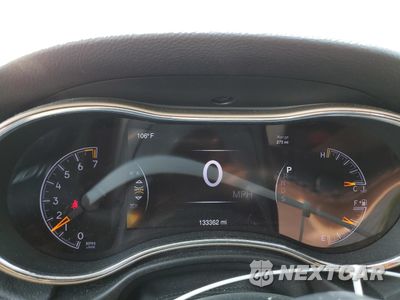 Zdjęcie 9 z 13 samochodu: 2015 JEEP GRAND CHEROKEE LIMITED VIN:1C4RJFBG2FC706430 - miniatura