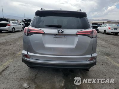 Zdjęcie 6 z 16 samochodu: 2018 TOYOTA RAV4 LE VIN:JTMZFREV1JJ191857 - miniatura