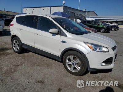 Czwarte zdjęcie samochodu z boku: 2014 FORD ESCAPE SE VIN:1FMCU0GX5EUB64148 - miniatura