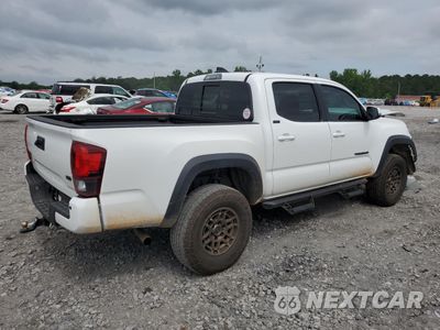 Trzecie zdjęcie samochodu z tyłu: 2023 TOYOTA TACOMA DOUBLE CAB VIN:3TMCZ5AN3PM597484 - miniatura
