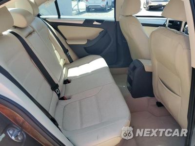 Zdjęcie 10 z 12 samochodu: 2014 VOLKSWAGEN JETTA SE VIN:3VWD07AJ9EM434792 - miniatura