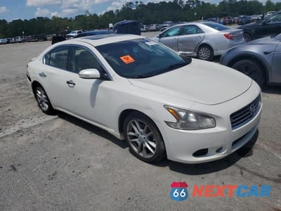 Czwarte zdjęcie samochodu z boku: 2010 NISSAN MAXIMA S VIN:1N4AA5AP7AC831303 - miniatura