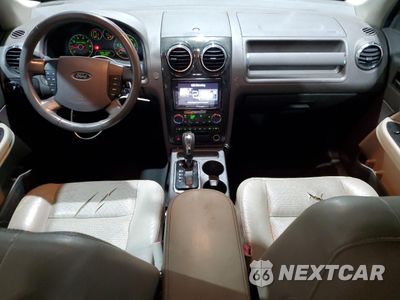 Zdjęcie 8 z 13 samochodu: 2008 FORD TAURUS X SEL VIN:1FMDK05W38GA02882 - miniatura