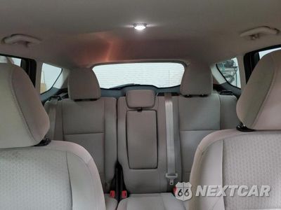 Zdjęcie 10 z 13 samochodu: 2018 FORD ESCAPE SE VIN:1FMCU0GD2JUD18752 - miniatura