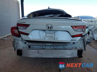 Zdjęcie 6 z 12 samochodu: 2022 HONDA ACCORD SPORT VIN:1HGCV1F33NA104975 - miniatura