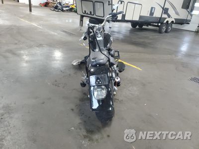 Czwarte zdjęcie samochodu z boku: 2015 HARLEY-DAVIDSON FLSTFB FATBOY LO VIN:1HD1JNV10FC016690 - miniatura