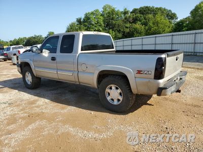 Drugie zdjęcie samochodu z przodu: 2004 CHEVROLET SILVERADO K1500 VIN:1GCEK19T14E216239 - miniatura