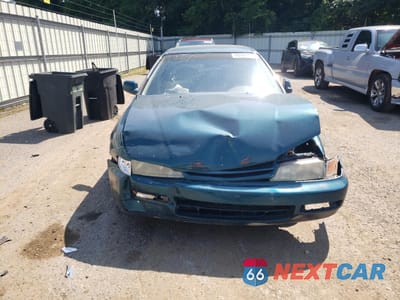 Piąte zdjęcie samochodu w środku: 1995 HONDA ACCORD LX VIN:1HGCD5637SA159063 - miniatura