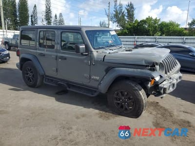 Czwarte zdjęcie samochodu z boku: 2020 JEEP WRANGLER UNLIMITED SPORT VIN:1C4HJXDN5LW257347 - miniatura