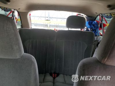 Zdjęcie 10 z 15 samochodu: 2000 CHEVROLET BLAZER VIN:1GNCS18WXYK252125 - miniatura