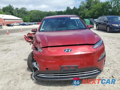 Piąte zdjęcie samochodu w środku: 2023 HYUNDAI KONA SE VIN:KM8K23AG4PU190240 - miniatura