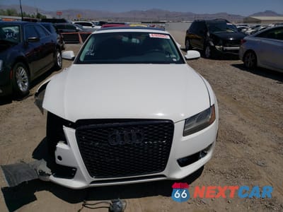 Piąte zdjęcie samochodu w środku: 2010 AUDI A5 PREMIUM PLUS VIN:WAULFAFRXAA083498 - miniatura