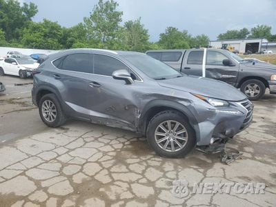 Czwarte zdjęcie samochodu z boku: 2017 LEXUS NX 200T BASE VIN:JTJYARBZ3H2066653 - miniatura