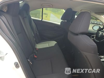 Zdjęcie 10 z 12 samochodu: 2022 TOYOTA COROLLA LE VIN:JTDEAMDE0N3001655 - miniatura