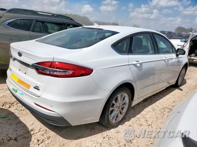 Trzecie zdjęcie samochodu z tyłu: 2020 FORD FUSION SE VIN:3FA6P0LU8LR119106 - miniatura