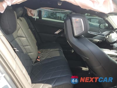 Zdjęcie 10 z 12 samochodu: 2023 BMW I7 XDRIVE60 VIN:WBY53EJ06PCN66454 - miniatura